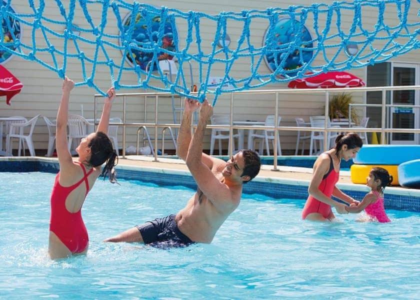 Blue Dolphin Holiday Park Gristhorpe Екстер'єр фото